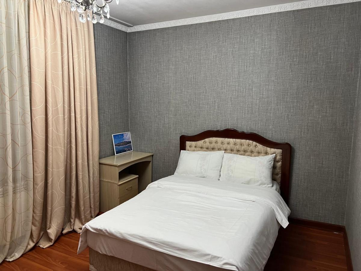 Lite Guest House บิชเคก ภายนอก รูปภาพ